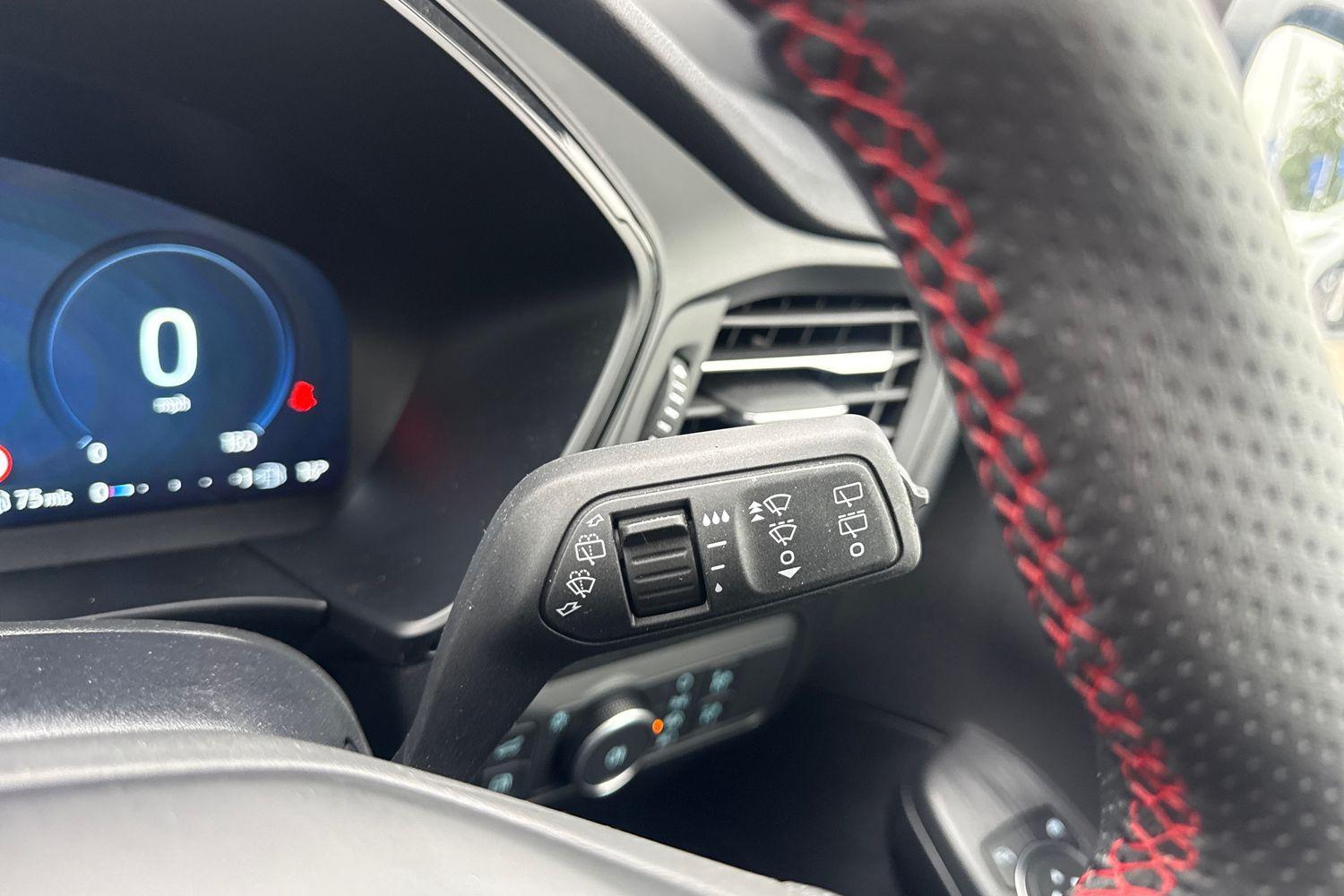 Ford KUGA Photo 14