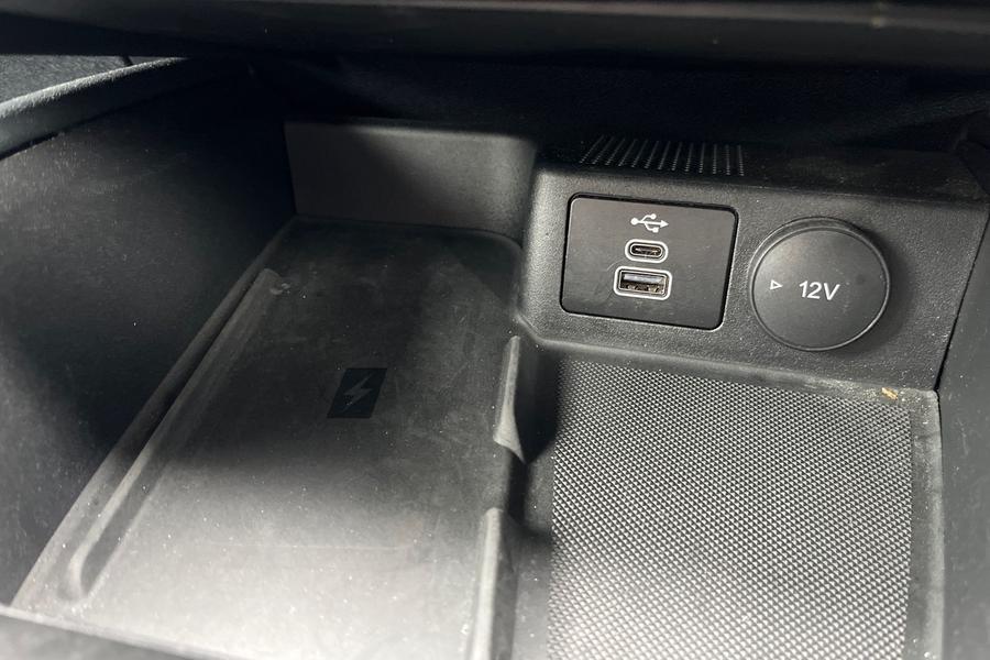 Ford KUGA Photo autoimg-089d62436660e591868fcb7719a1f5a8496cf998.jpg
