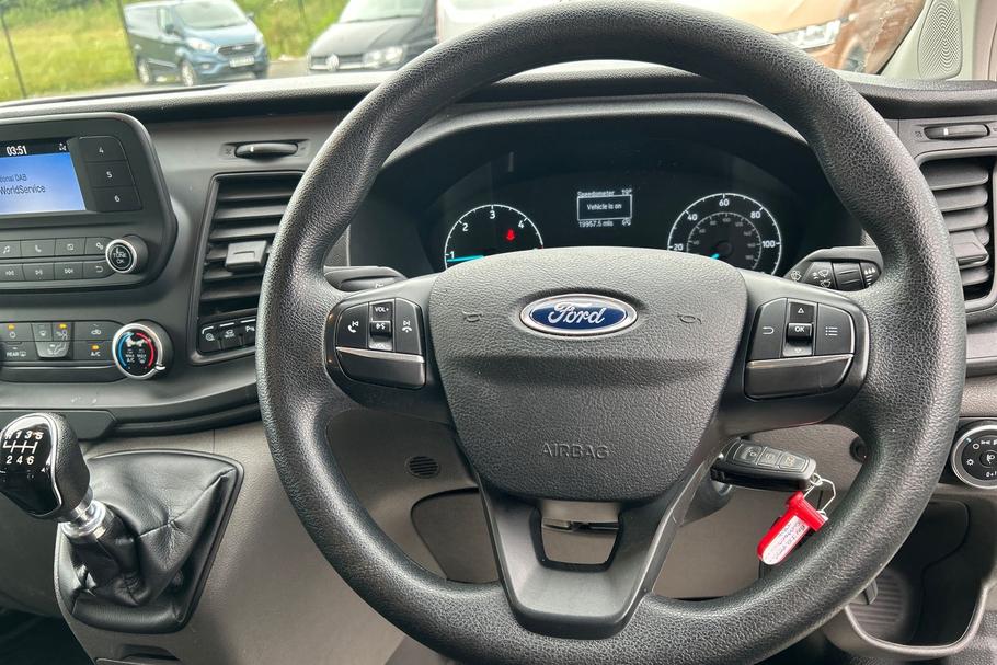 Used Ford TRANSIT CUSTOM BN70VWV 33