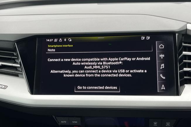 AUDI Q4 e-tron Photo 24