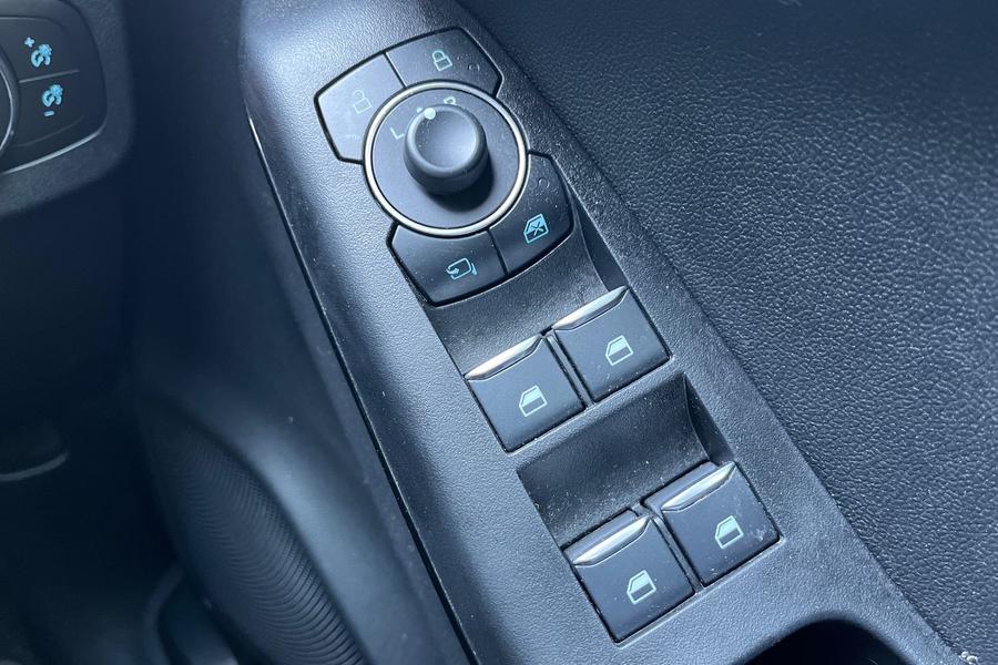 Ford Puma Photo autoimg-08a9f87a7bd38921a17bfd4958920fccd1ff3d7a.jpg