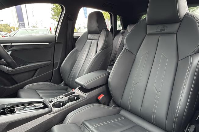 AUDI A3 Photo 21