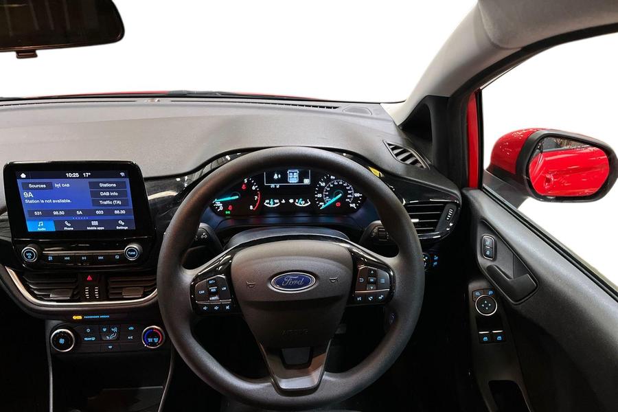 Ford FIESTA Photo autoimg-08af473b1ac5e60bffacdf1bd62ea5883f45ce81.jpg