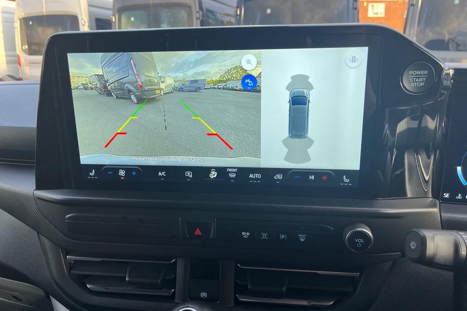 Used Ford TRANSIT CUSTOM 24