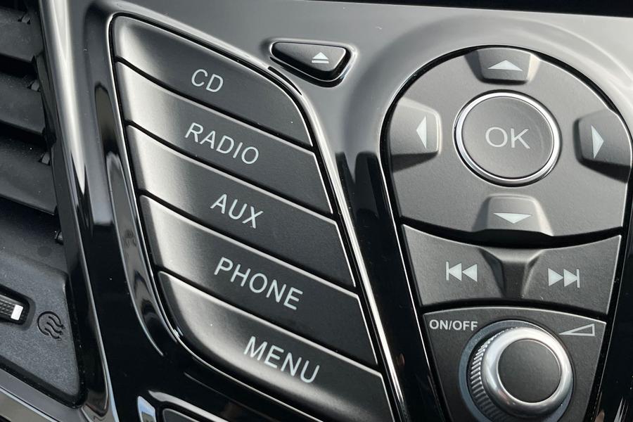 Ford Fiesta Photo autoimg-08b1397de5f02df7e4faaa404ba6d28419f9f67b.jpg