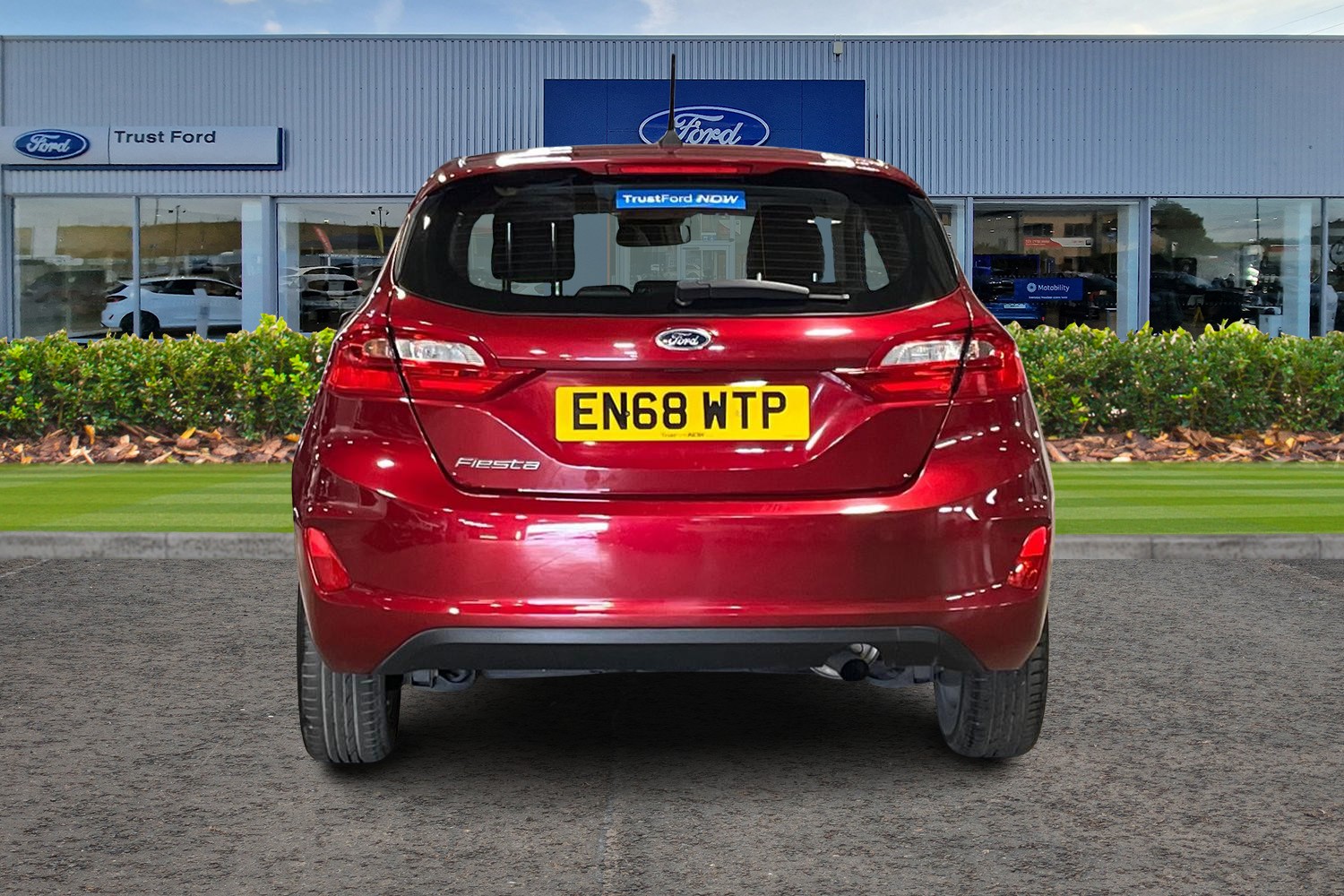 Ford FIESTA Photo 6