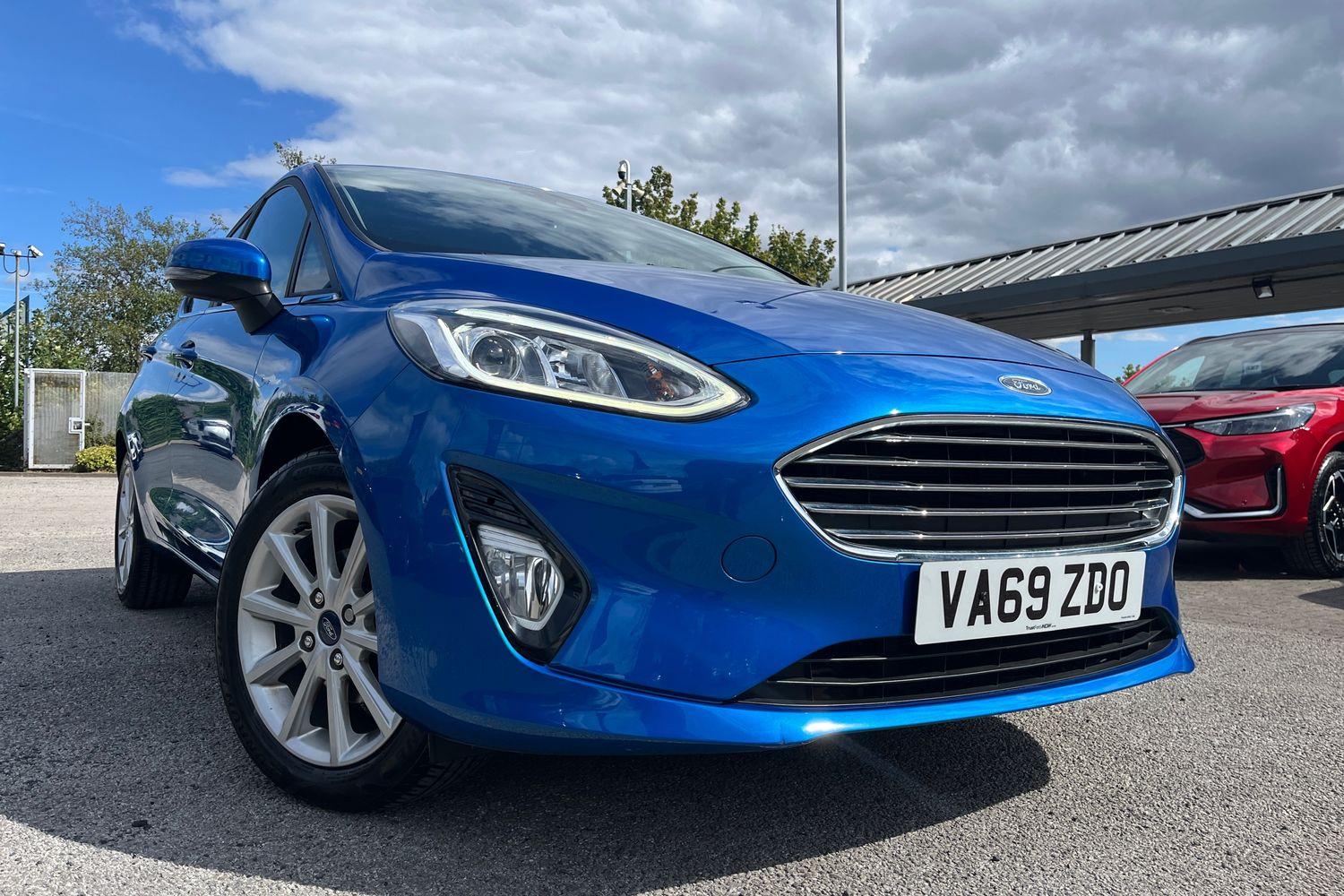 Ford Fiesta Photo 36