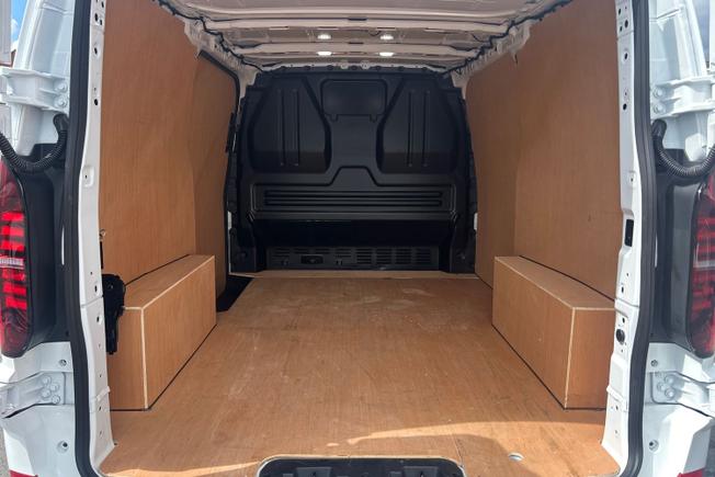 Volkswagen Transporter Photo 12