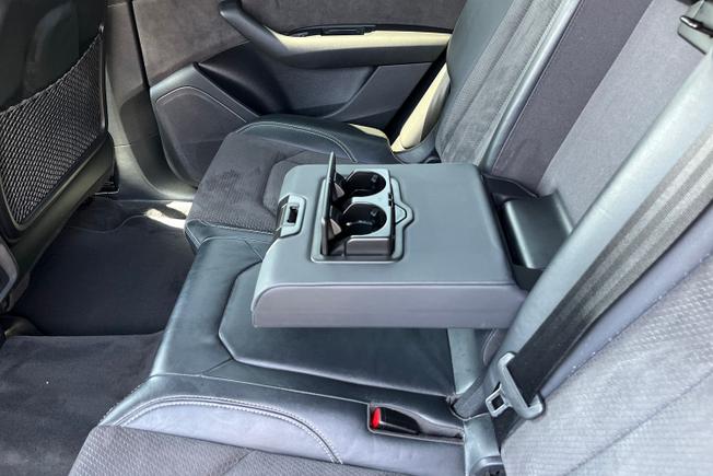 AUDI Q8 Photo 47
