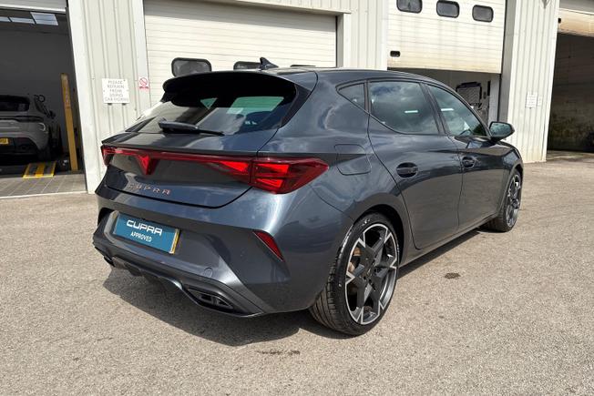 CUPRA Leon Photo 22