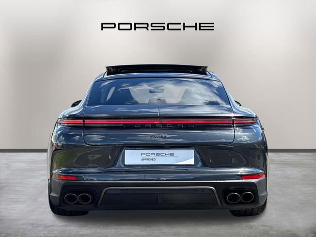 PORSCHE Panamera Photo 6