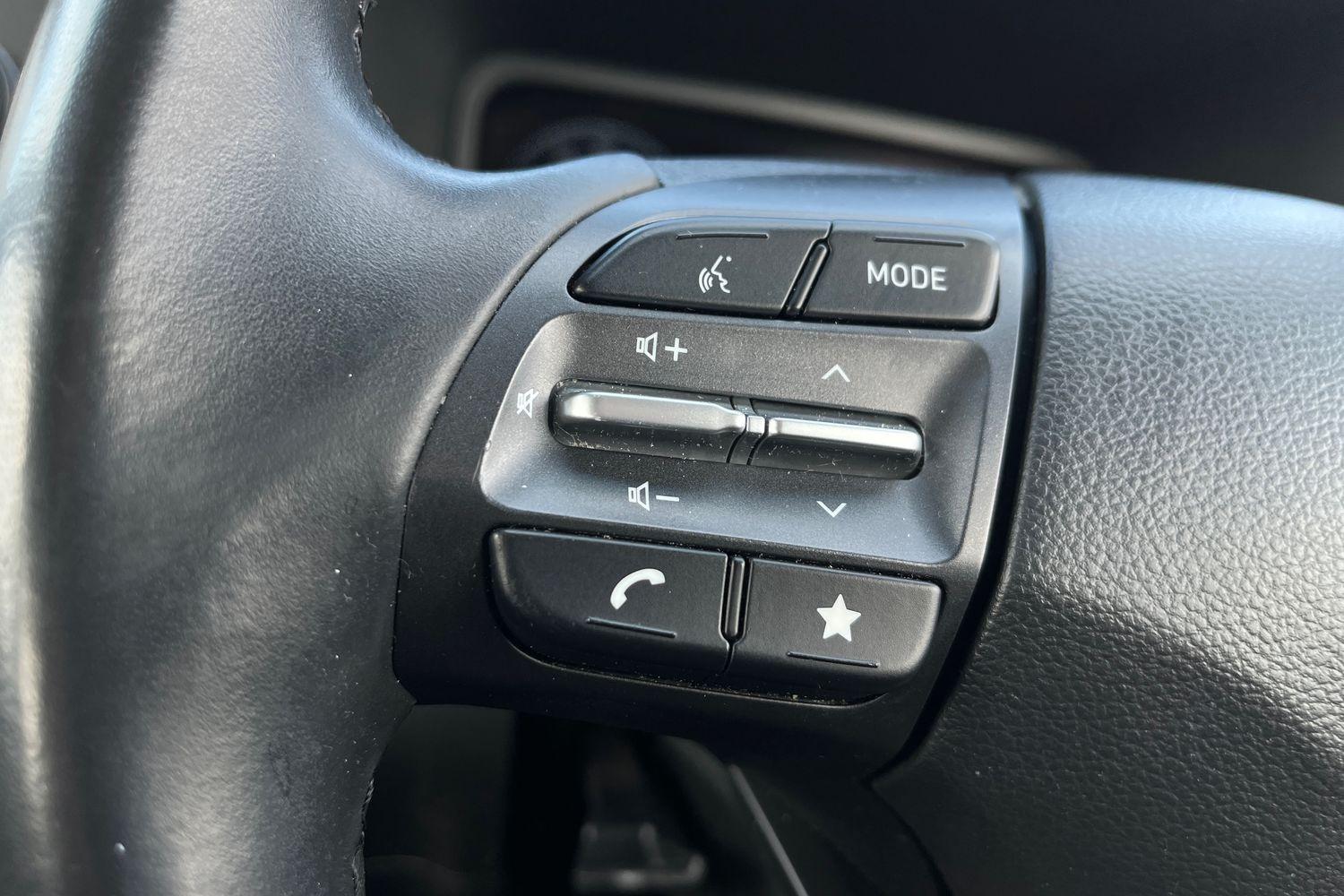 Hyundai KONA Photo 34