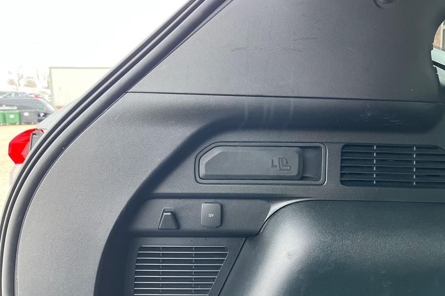 Ford Kuga Photo autoimg-08c53687024c4aedf42cc4bf1bda4176bd1fc2c9.jpg