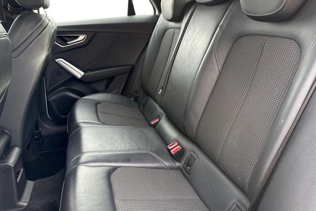 AUDI Q2 Photo 9
