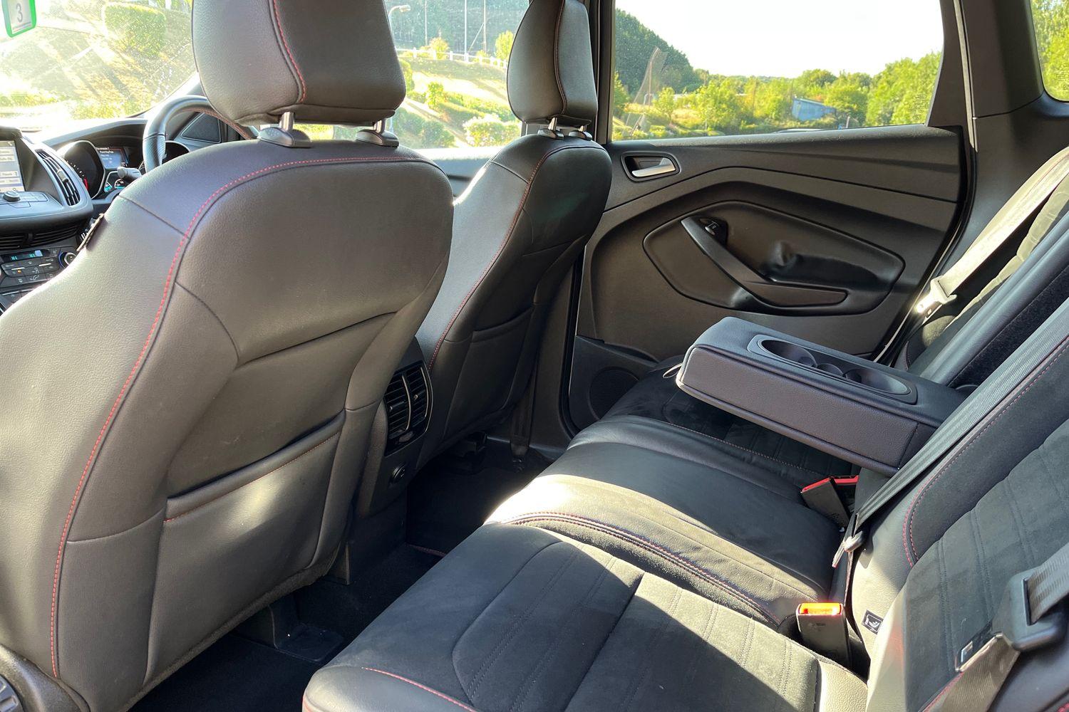 Ford Kuga Photo 35