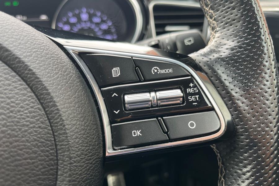 Kia CEED Photo autoimg-08cc7a4f672ab6c2677f6a43202e4e401c21b3bb.jpg
