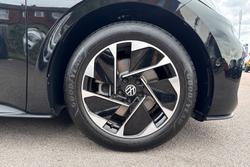 VOLKSWAGEN ID.3 Photo 5