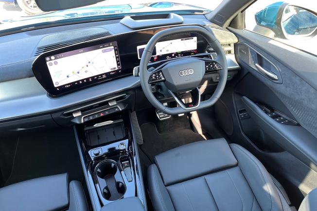 Audi  Q3 Sportback Photo 58
