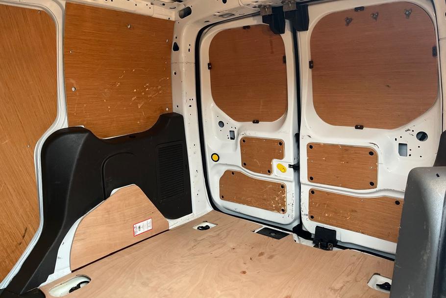 Used Ford TRANSIT CONNECT 5