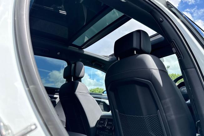 Volkswagen Touareg Photo 23