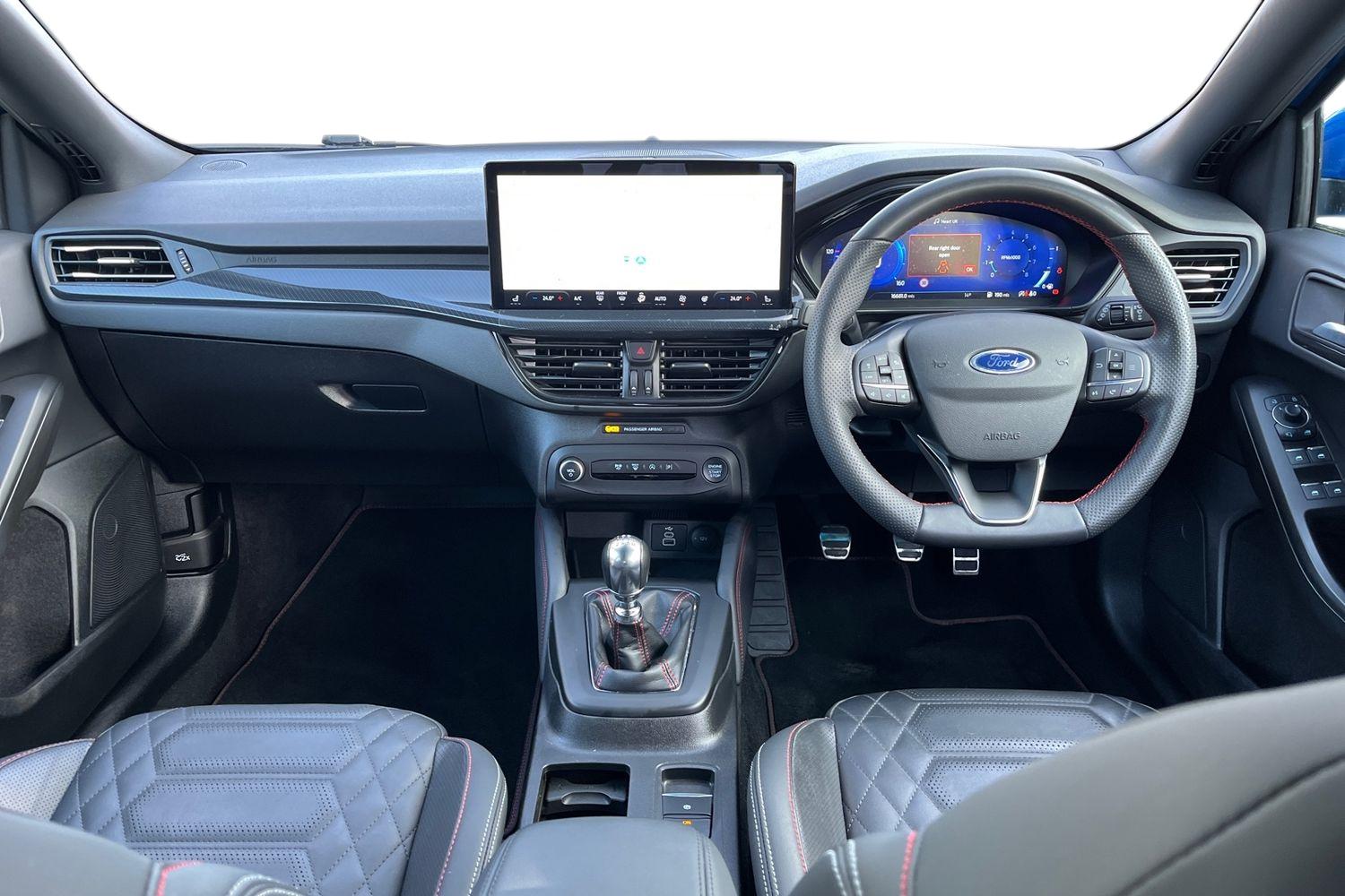 Ford Focus Photo 9