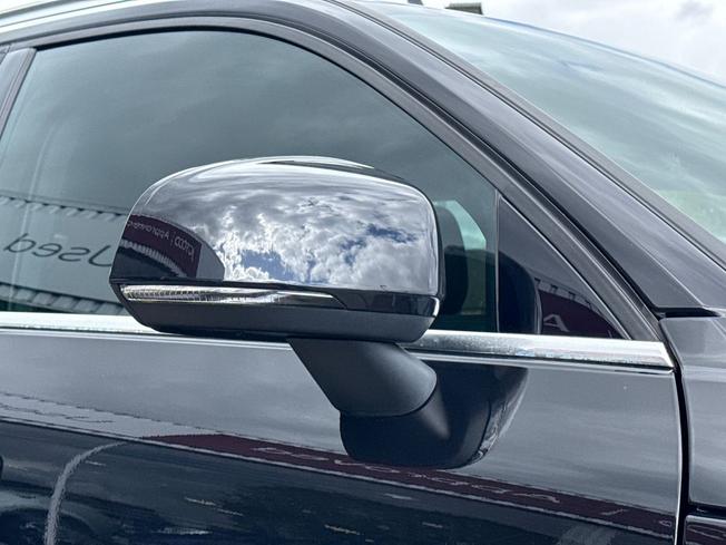 VOLVO Xc40 Photo 20