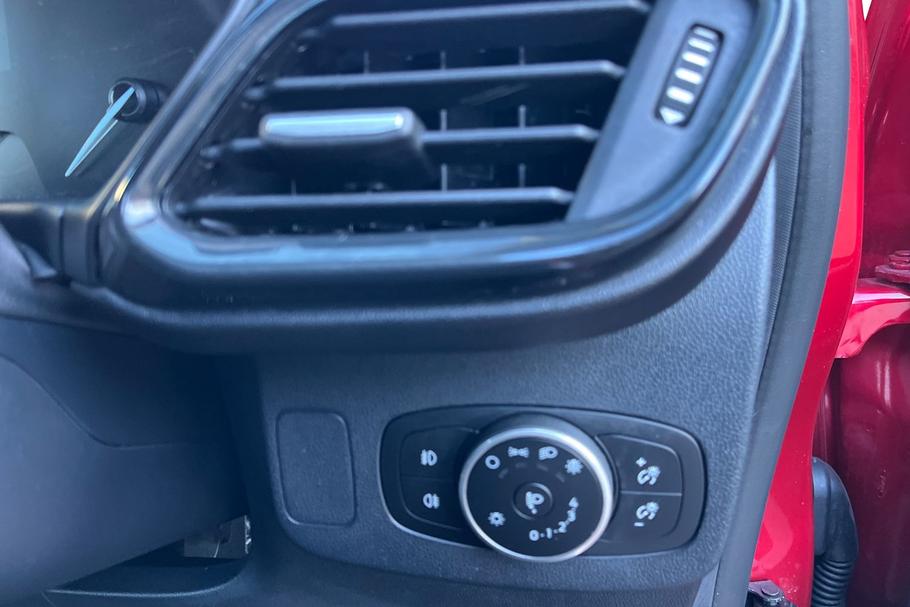 Used Ford PUMA LE69LNM 26