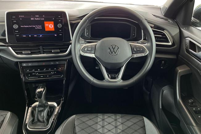 VOLKSWAGEN T-Roc Photo 11