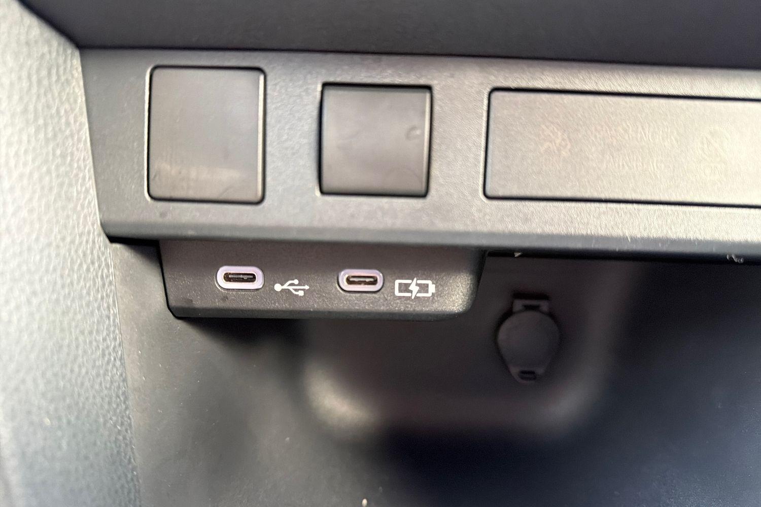 Toyota YARIS CROSS Photo 31