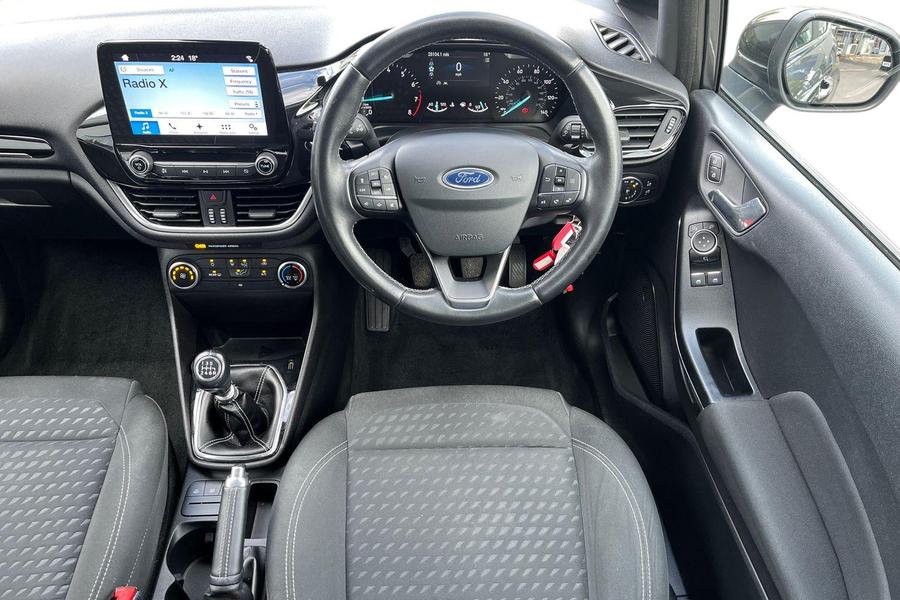 Ford FIESTA Photo autoimg-08e97134519bd5356c6eca192e9f9f976790c677.jpg