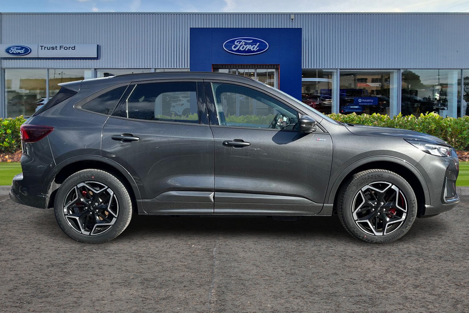 Ford Kuga Photo 2