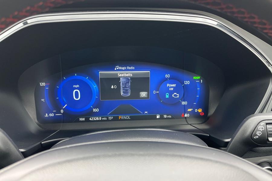 Ford KUGA Photo autoimg-08ed22f1479bb8f6ac8ab632e50ddec55087451d.jpg