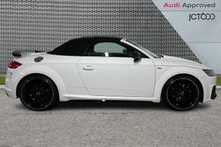 AUDI TT Photo 4