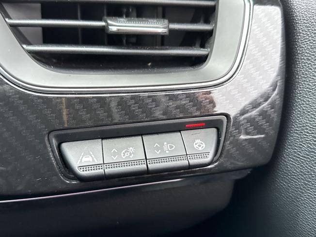 Renault Arkana Photo 32