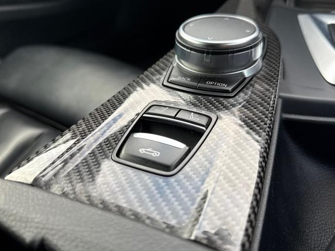 BMW M4 Photo 41