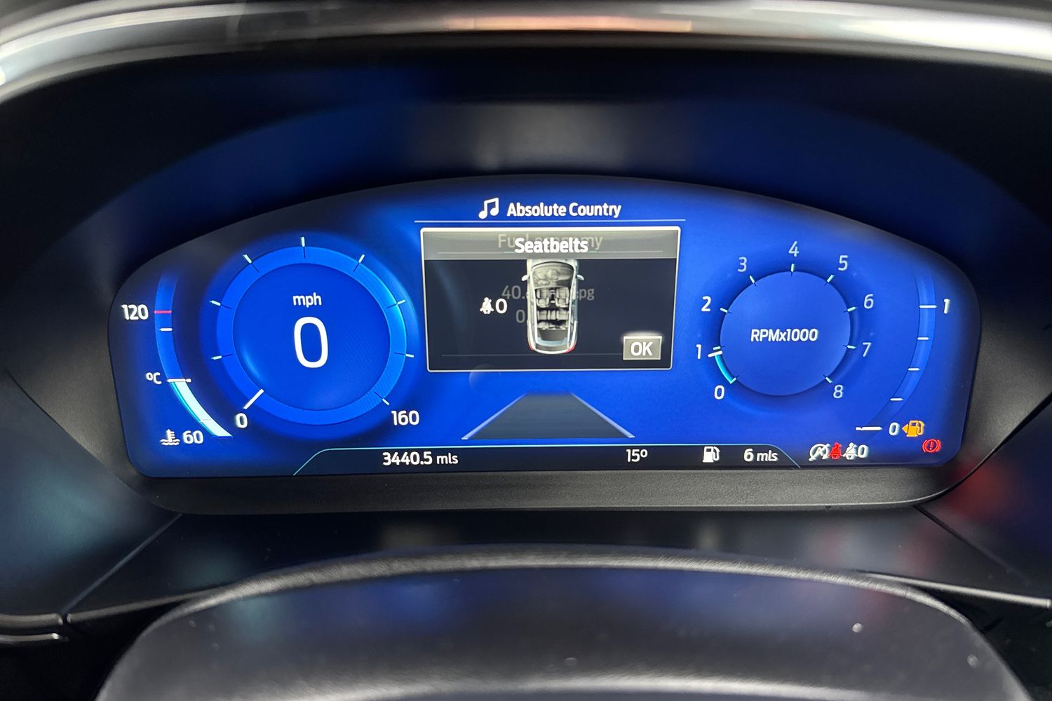 Ford FOCUS Photo 12