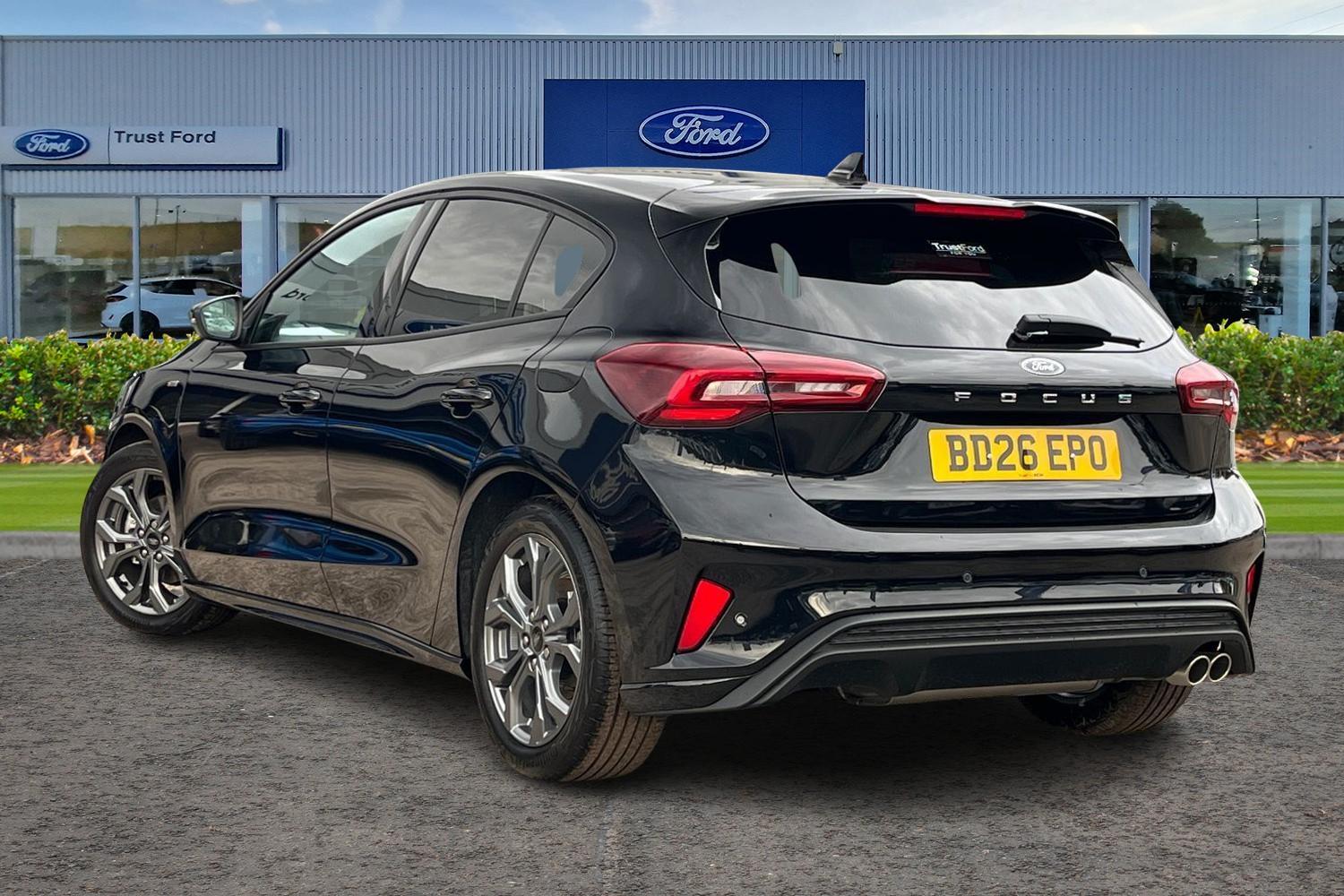 Ford FOCUS Photo 1
