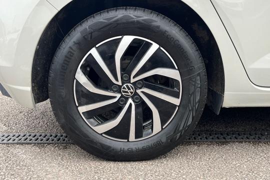 Volkswagen Polo Photo autoimg-08f68fb5aaf016fff09e604cef16e9ceaf34e515.jpg