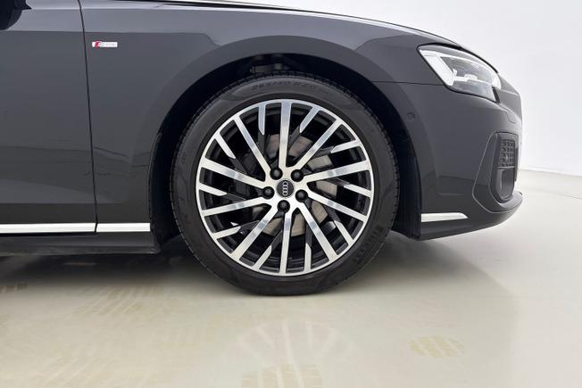 Audi A8 Photo 5