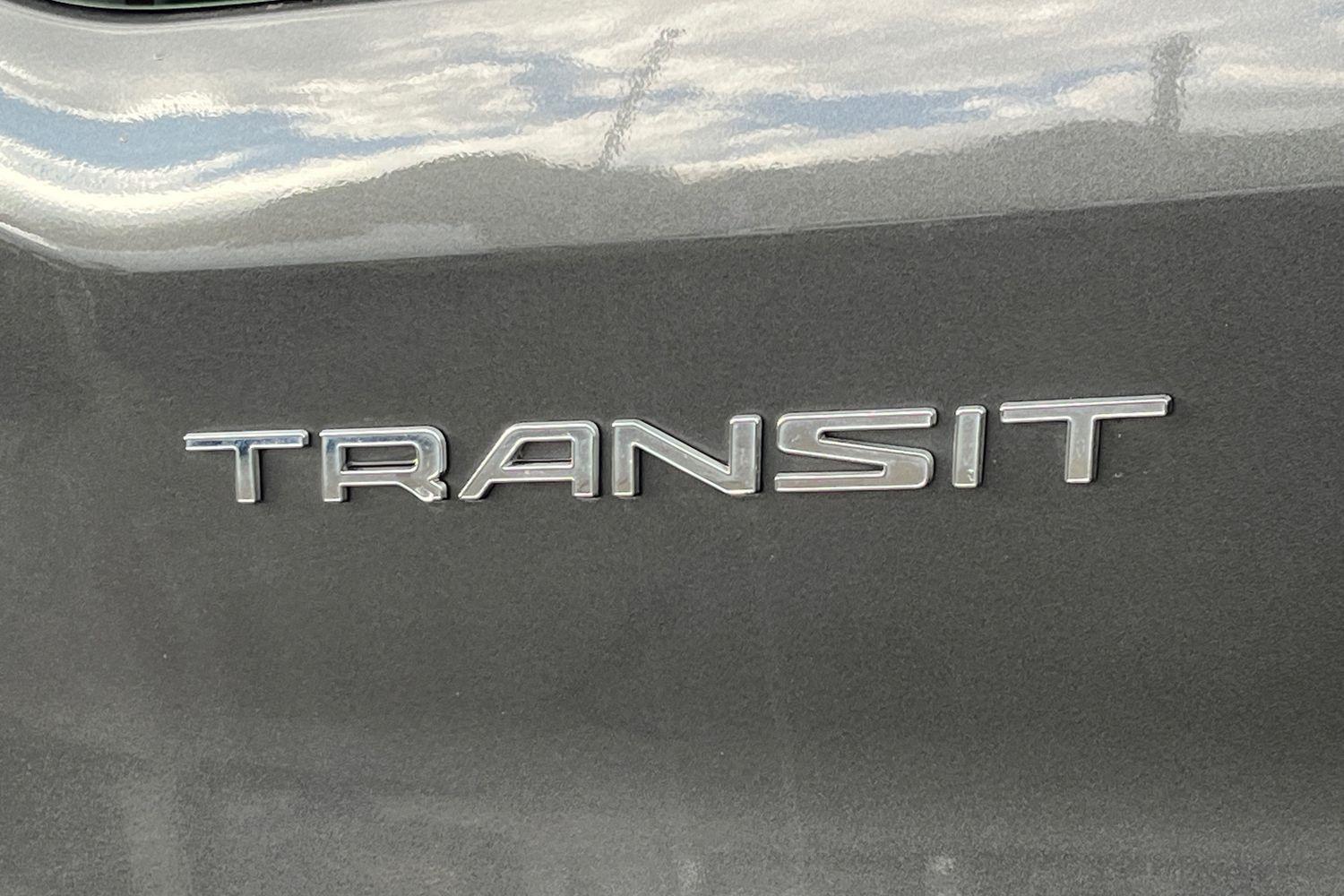 Ford TRANSIT Photo 19