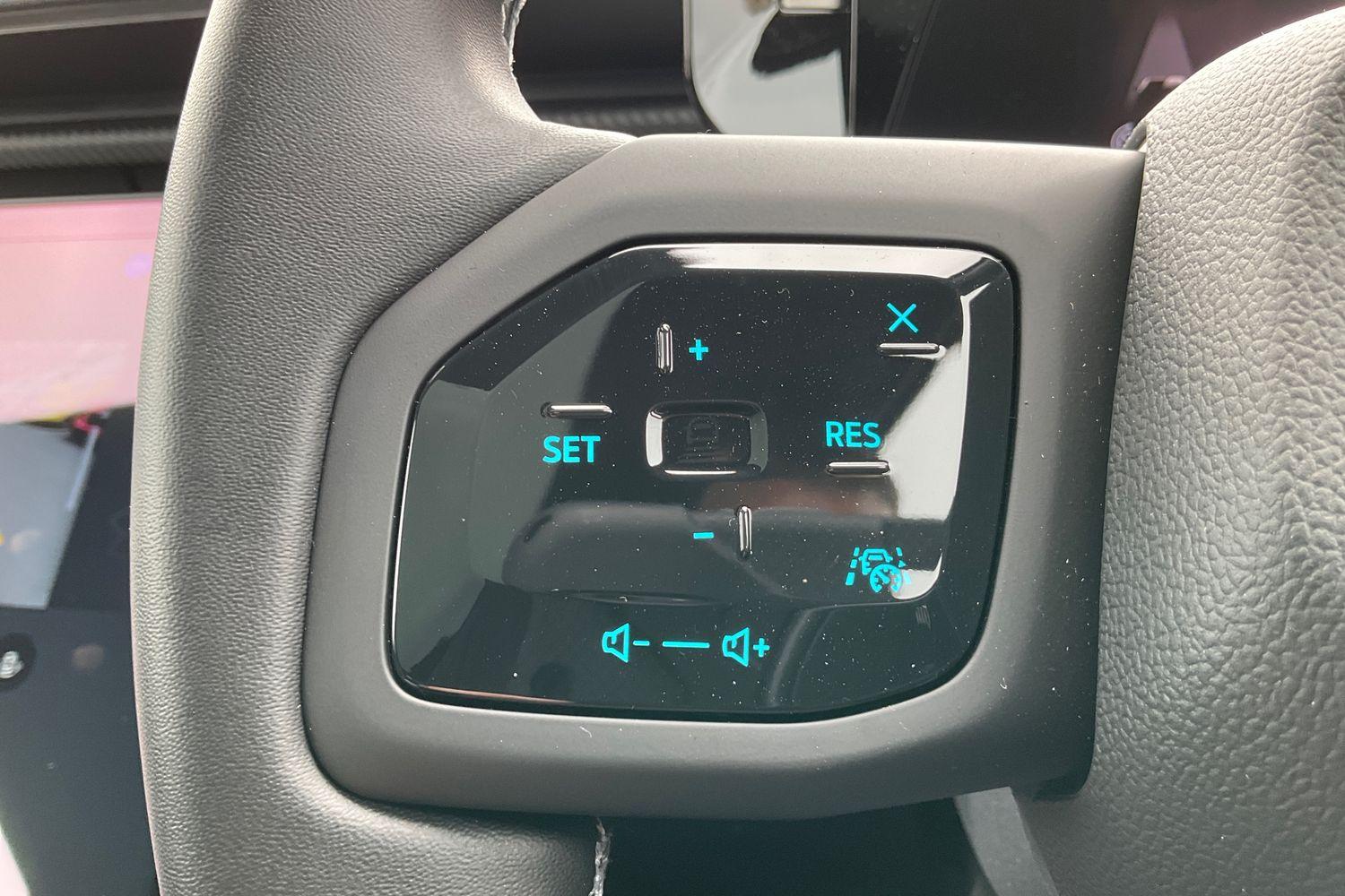 Ford Explorer Photo 31