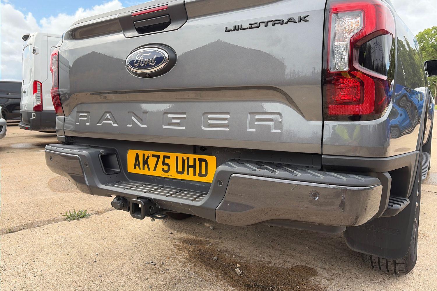 Ford RANGER Photo 8