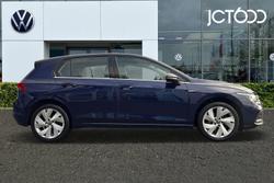 VOLKSWAGEN Golf Photo 4