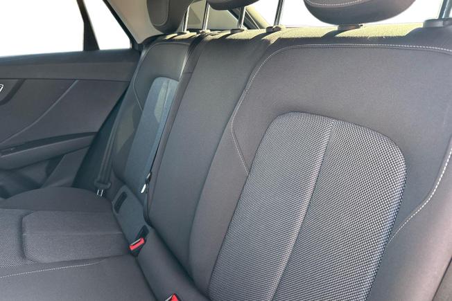 Audi Q2 Photo 9
