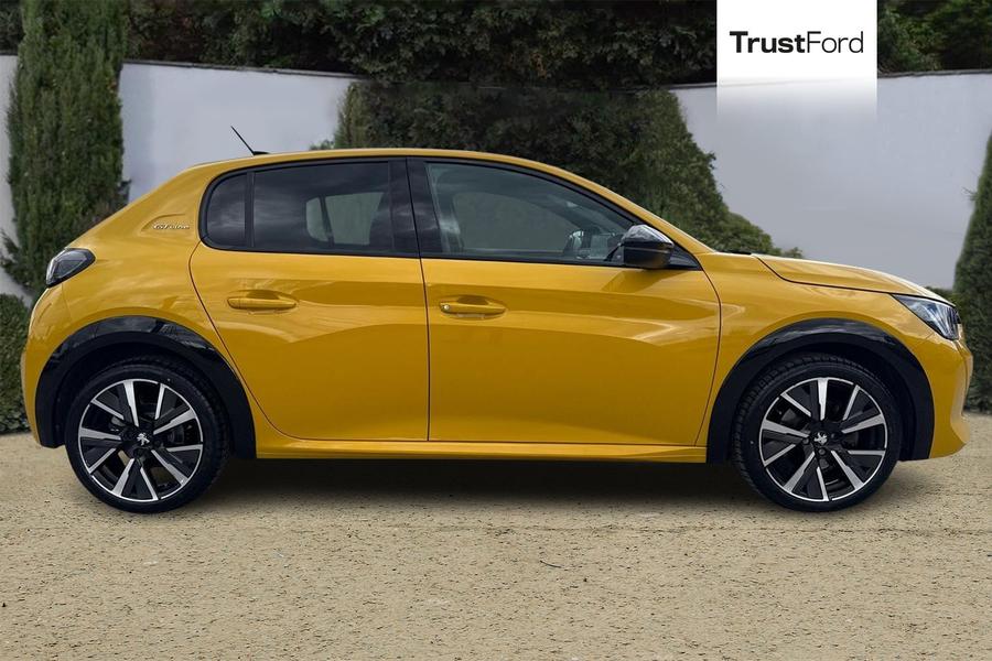 Peugeot 208 Photo autoimg-09040aae666781706d0402c932f6f05521b90a5b.jpg