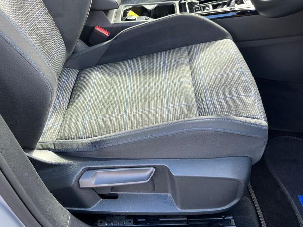 Volkswagen Golf Photo autoimg-09081ac6f6c068235b52828e1cd57f1b78342c29.jpg