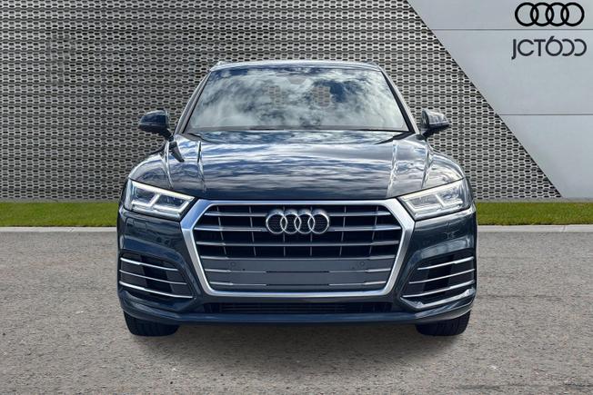 AUDI Q5 Photo 8