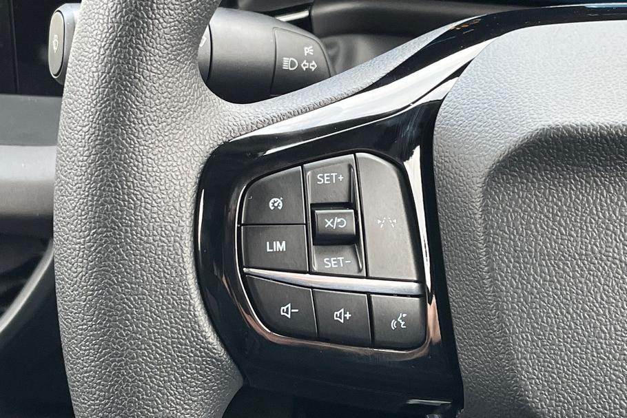 Used FORD E-TRANSIT COURIER YO75HFT 23