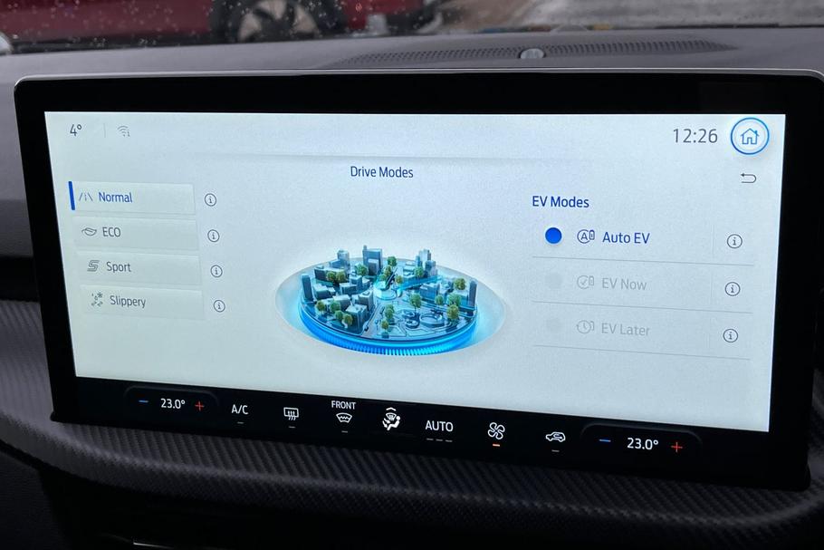 Used Ford KUGA SV25VKT 33