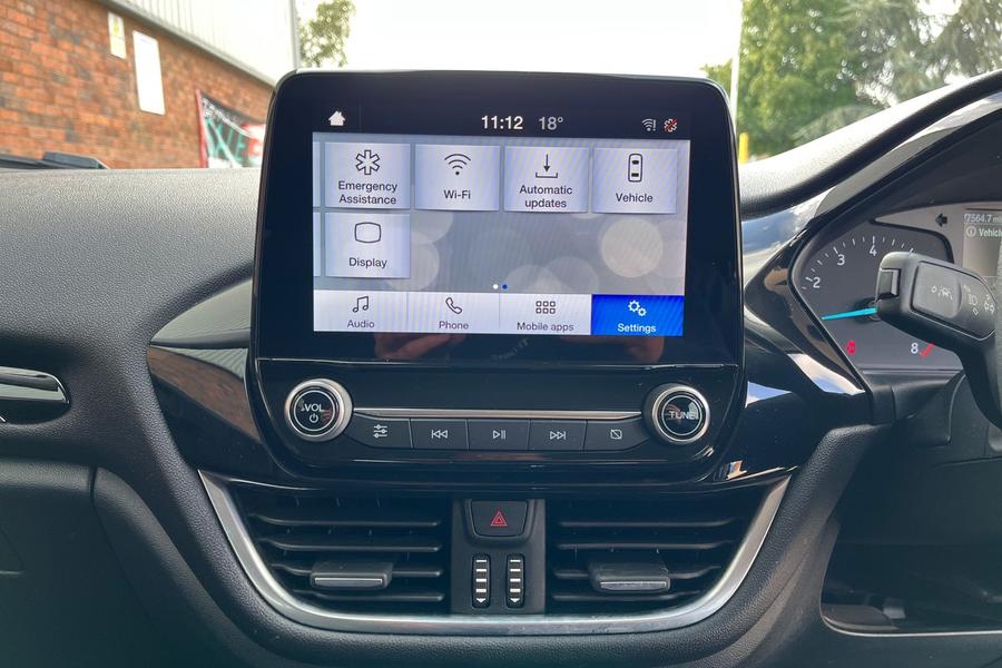 Ford Fiesta Photo autoimg-090fd52514e1c37ef197640670fb606dc6b8fe7a.jpg
